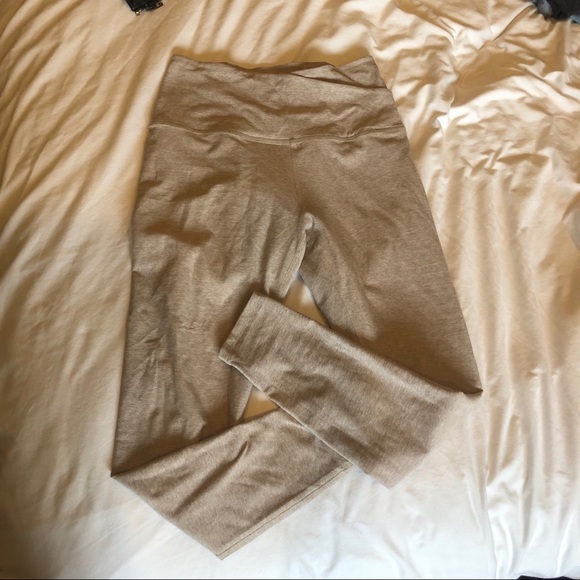 Beyond Yoga Space-Dye At Your Leisure Sand Swept Desert Suede - Picture 3 of 6